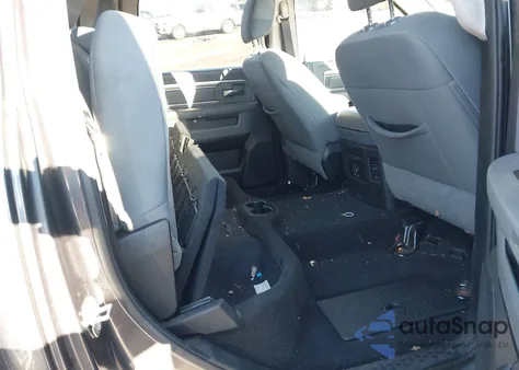 2017 Ram 1500 Big Horn 4X4 5'7 Box z USA, uszkodzony, nr VIN 1C6RR7LT0HS834837